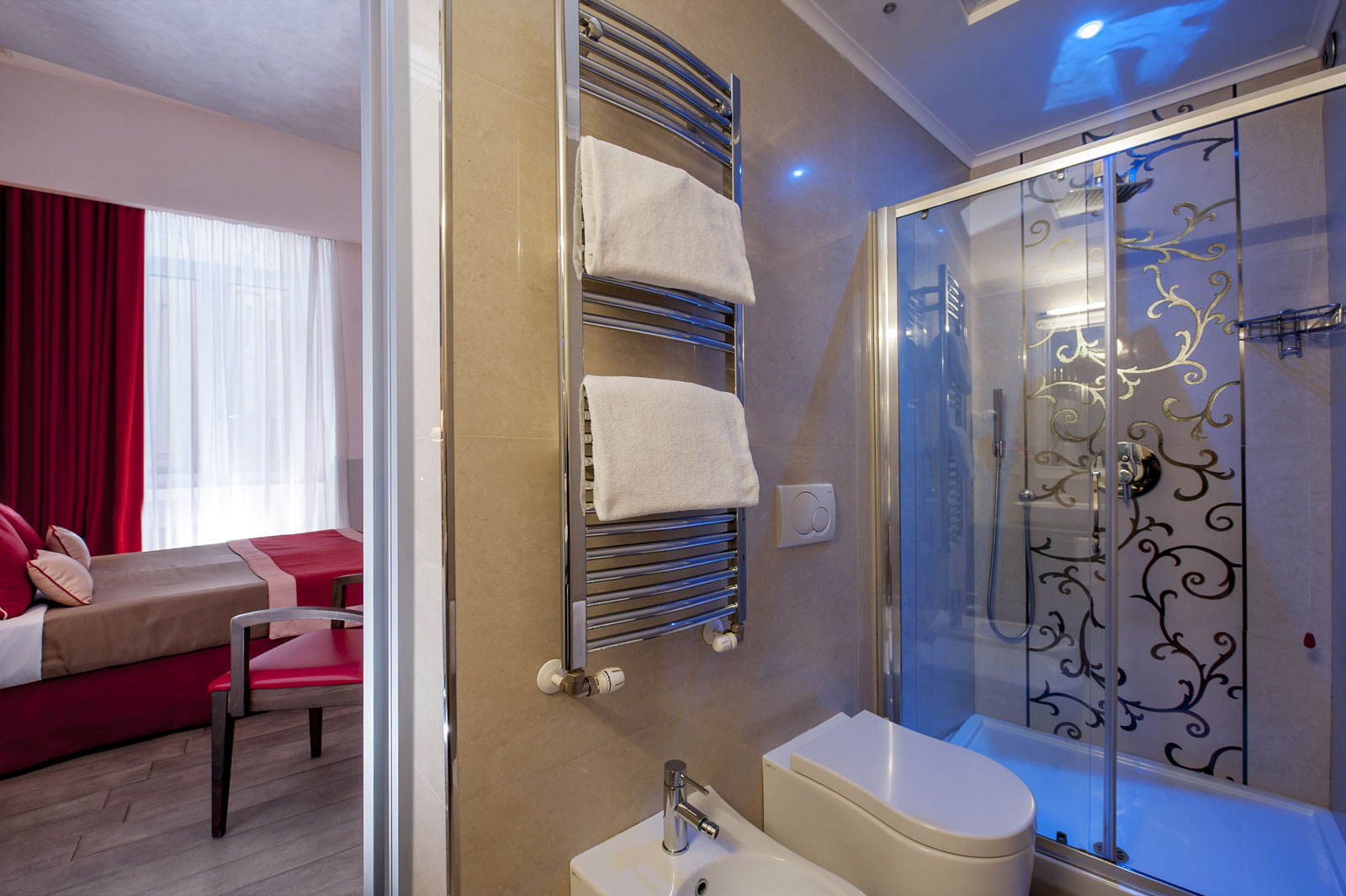 Матримониальный номер в отеле в Риме